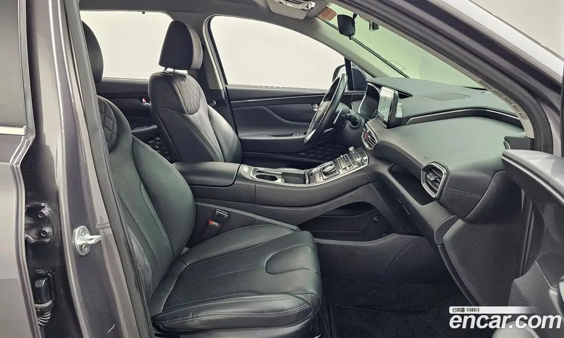 Hyundai Santa Fe 2022 2.2 автомат (гидро), фото 16
