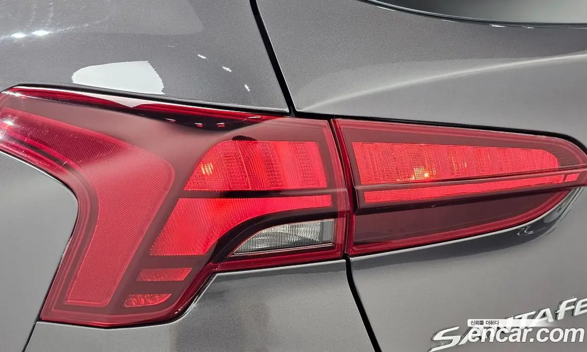Hyundai Santa Fe 2022 2.2 автомат (гидро), фото 8