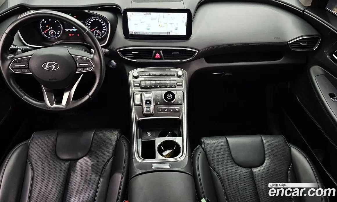 Hyundai Santa Fe 2022 2.2 автомат (гидро), фото 9