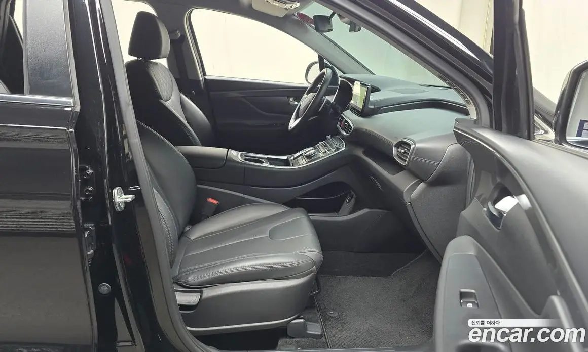 Hyundai Santa Fe 2022 2.5 автомат (гидро), фото 17 Hyundai Santa Fe 2022 2.5 автомат (гидро), фото 17