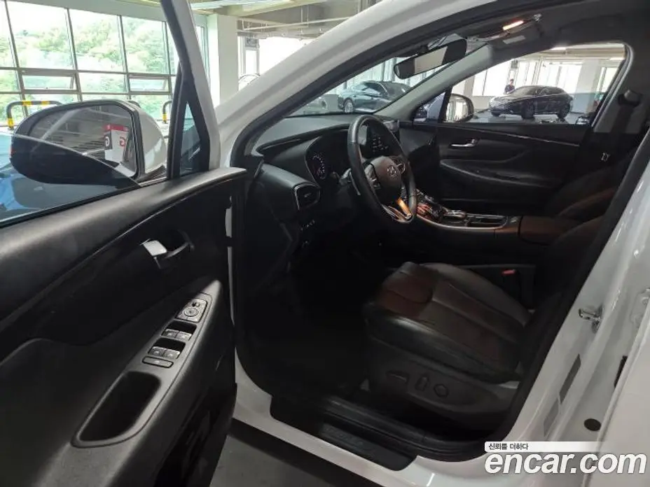 Hyundai Santa Fe 2022 2.2 автомат (гидро), фото 10 Hyundai Santa Fe 2022 2.2 автомат (гидро), фото 10