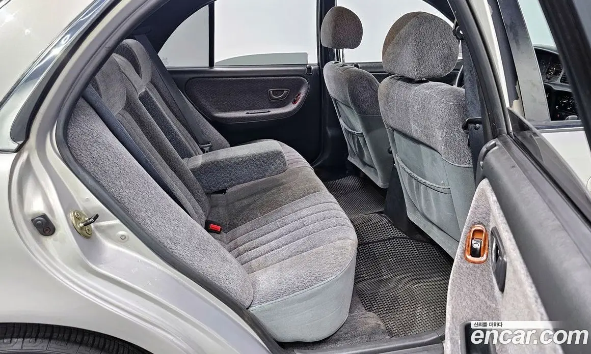 Hyundai Sonata 1994 2.0 автомат (гидро), фото 11 Hyundai Sonata 1994 2.0 автомат (гидро), фото 11