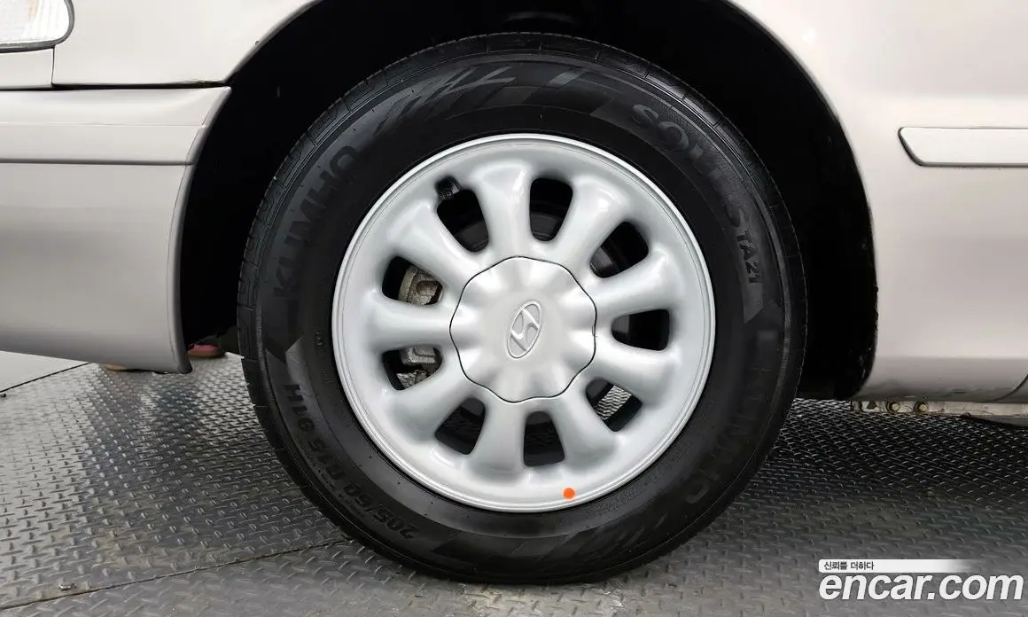 Hyundai Sonata 1994 2.0 автомат (гидро), фото 5 Hyundai Sonata 1994 2.0 автомат (гидро), фото 5