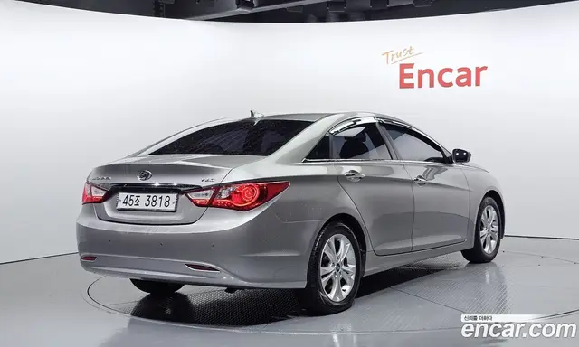 Hyundai Sonata 2009 2.0 автомат (гидро), миниатюра 2