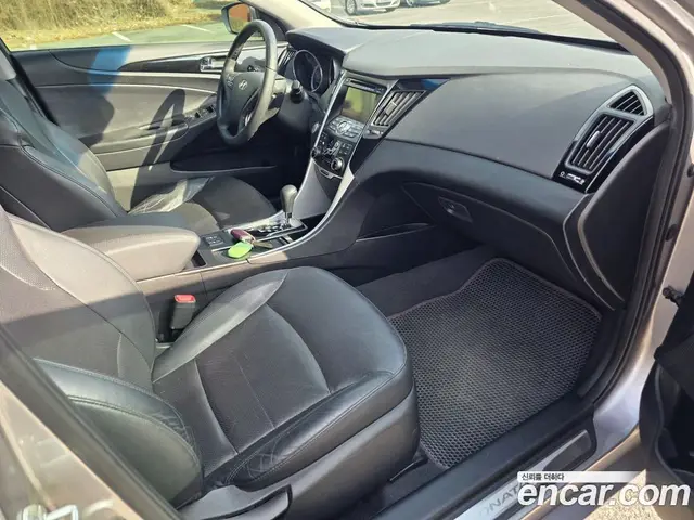 Hyundai Sonata 2009 2.0 автомат (гидро), миниатюра 11 Hyundai Sonata 2009 2.0 автомат (гидро), миниатюра 11