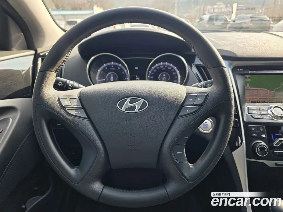 Hyundai Sonata 2009 2.0 автомат (гидро), фото 13 Hyundai Sonata 2009 2.0 автомат (гидро), фото 13