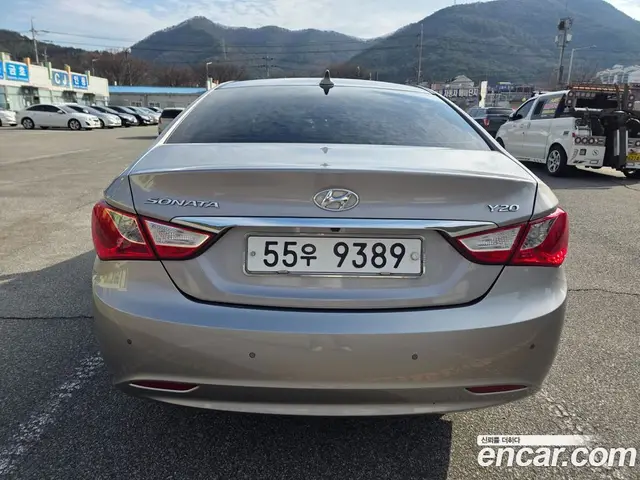 Hyundai Sonata 2009 2.0 автомат (гидро), миниатюра 4 Hyundai Sonata 2009 2.0 автомат (гидро), миниатюра 4