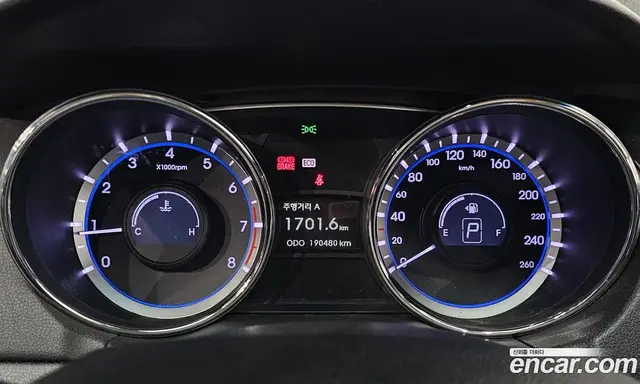 Hyundai Sonata 2010 2.0 автомат (гидро), миниатюра 8 Hyundai Sonata 2010 2.0 автомат (гидро), миниатюра 8