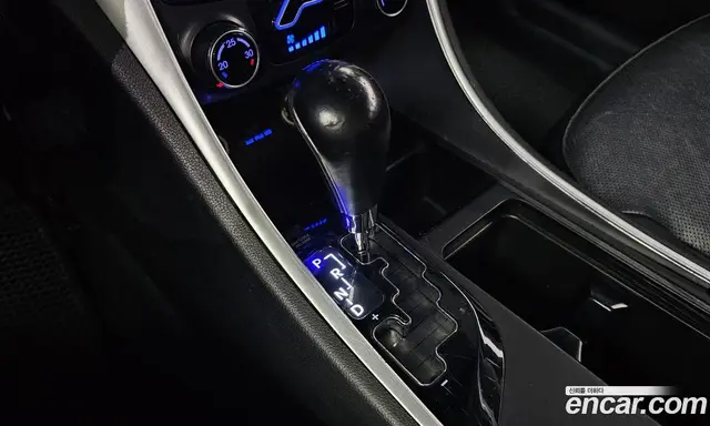 Hyundai Sonata 2010 2.0 автомат (гидро), миниатюра 9 Hyundai Sonata 2010 2.0 автомат (гидро), миниатюра 9