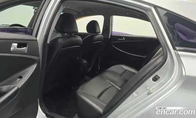 Hyundai Sonata 2011 2.0 автомат (гидро), миниатюра 11