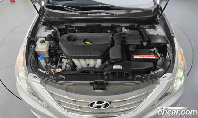 Hyundai Sonata 2011 2.0 автомат (гидро), миниатюра 6