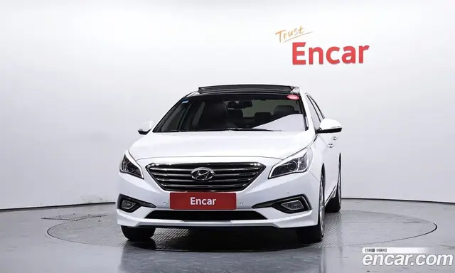 Hyundai Sonata 2014 2.0 автомат (гидро), миниатюра 3