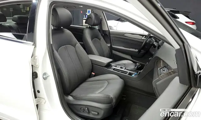 Hyundai Sonata 2014 2.0 автомат (гидро), миниатюра 10