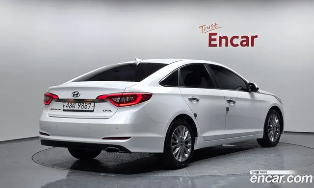 Hyundai Sonata 2014 2.0 автомат (гидро), миниатюра 2