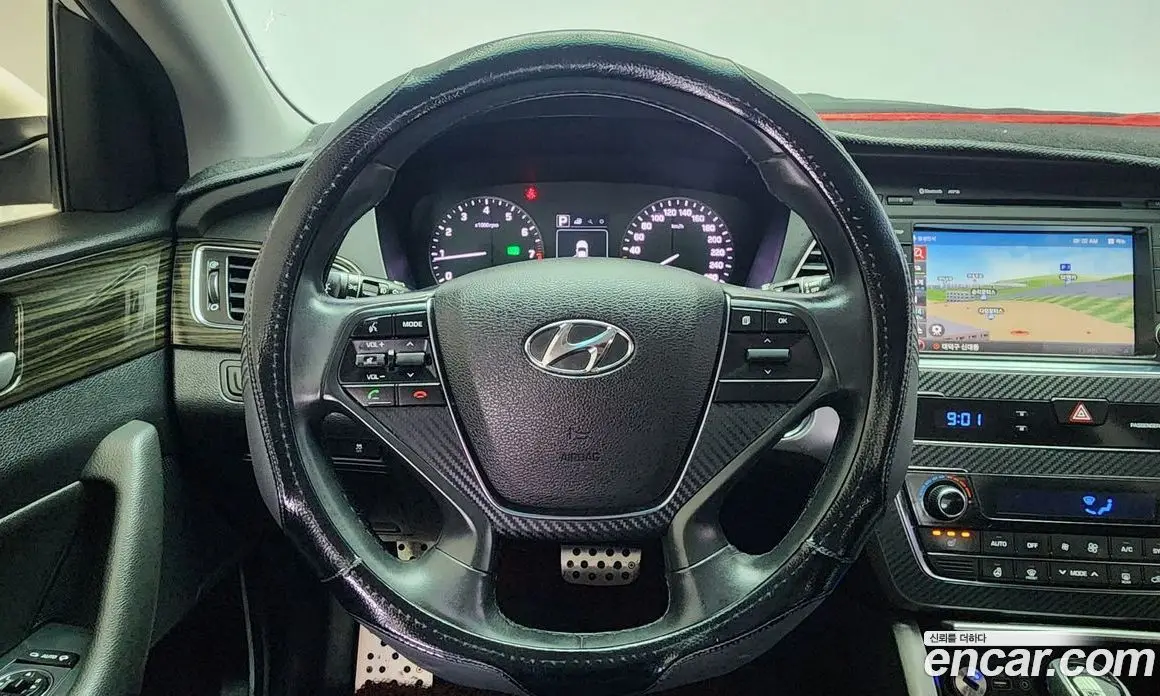 Hyundai Sonata 2015 2.0 автомат (гидро), фото 15 Hyundai Sonata 2015 2.0 автомат (гидро), фото 15