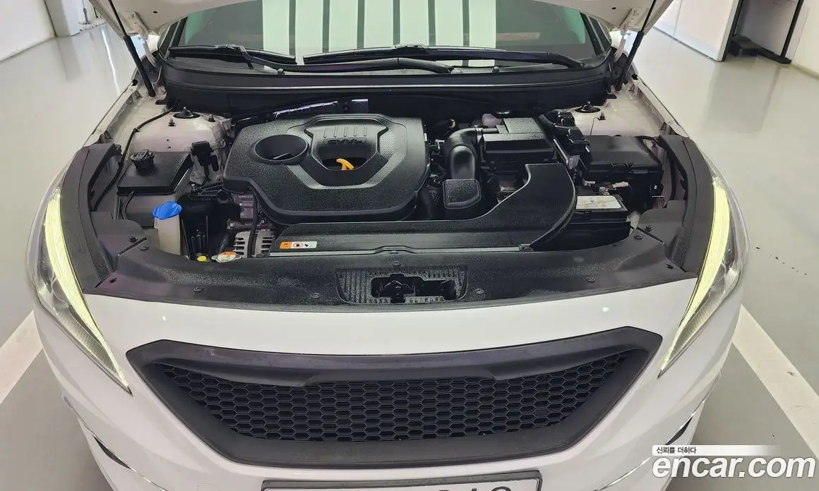 Hyundai Sonata 2015 2.0 автомат (гидро), фото 9 Hyundai Sonata 2015 2.0 автомат (гидро), фото 9