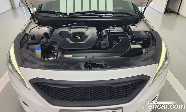 Hyundai Sonata 2015 2.0 автомат (гидро), миниатюра 9 Hyundai Sonata 2015 2.0 автомат (гидро), миниатюра 9