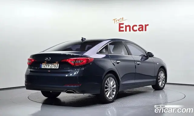 Hyundai Sonata 2015 2.0 автомат (гидро), миниатюра 2