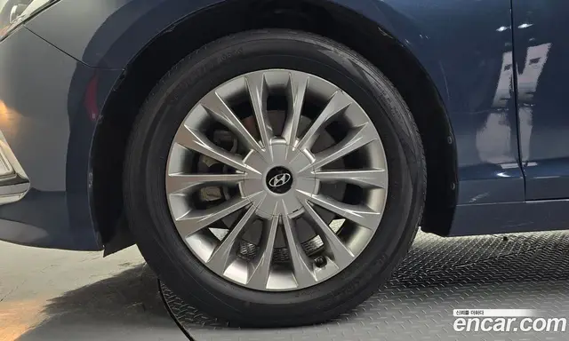 Hyundai Sonata 2015 2.0 автомат (гидро), миниатюра 5