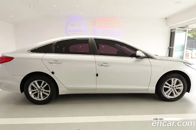 Hyundai Sonata 2016 2.0 автомат (гидро), миниатюра 6