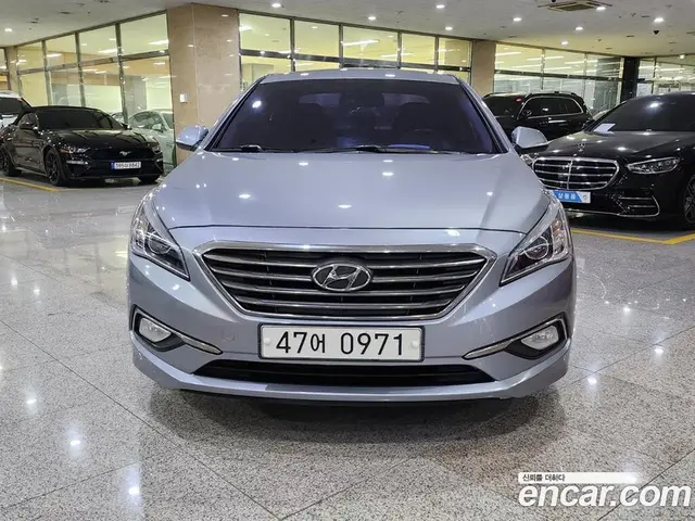 Hyundai Sonata 2016 1.7 автомат (гидро), миниатюра 2 Hyundai Sonata 2016 1.7 автомат (гидро), миниатюра 2