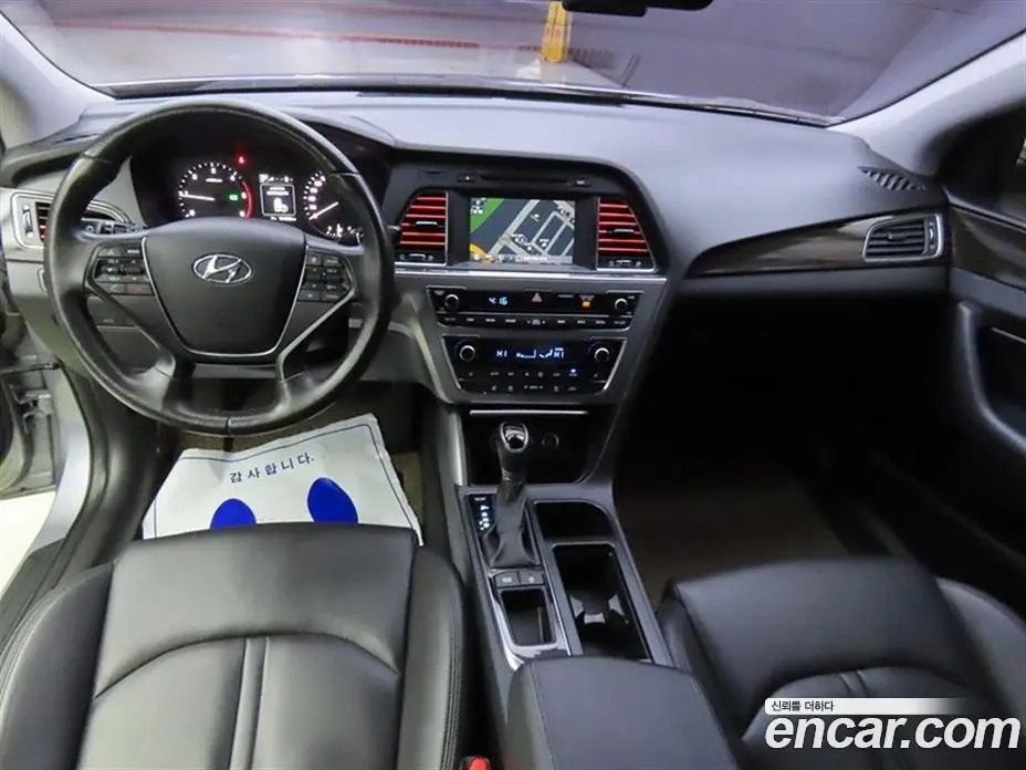 Hyundai Sonata 2016 1.7 автомат (гидро), фото 7 Hyundai Sonata 2016 1.7 автомат (гидро), фото 7