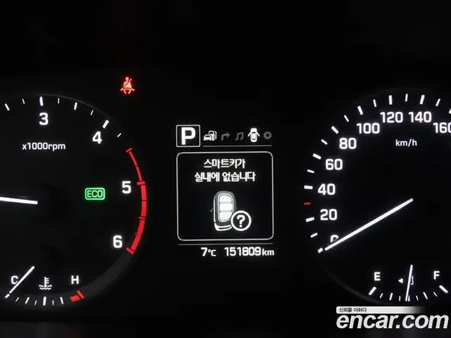 Hyundai Sonata 2016 1.7 автомат (гидро), миниатюра 9 Hyundai Sonata 2016 1.7 автомат (гидро), миниатюра 9