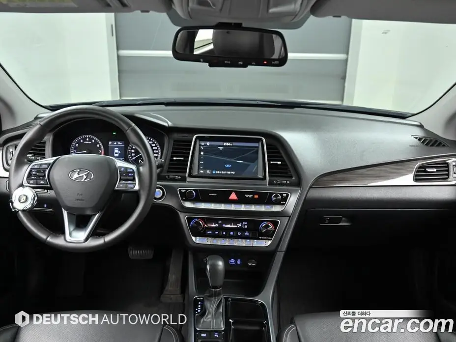 Hyundai Sonata 2017 2.0 автомат (гидро), фото 7