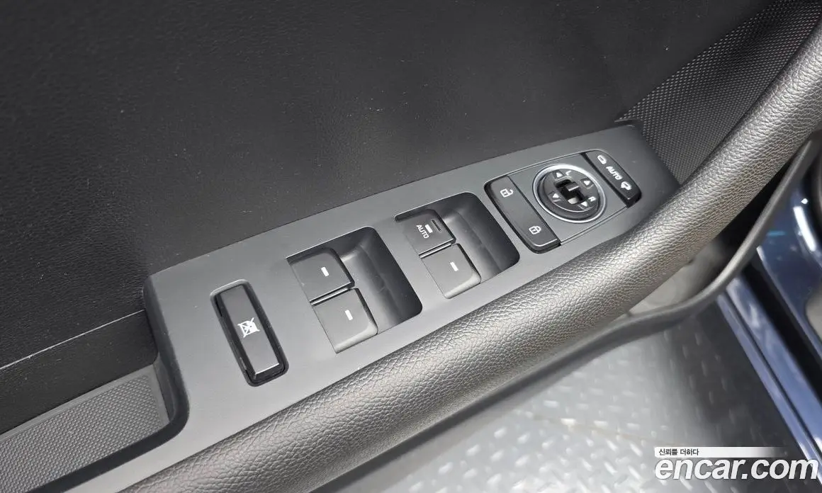 Hyundai Sonata 2018 2.0 автомат (гидро), фото 13