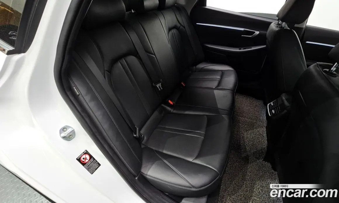 Hyundai Sonata 2019 2.0 автомат (гидро), фото 17