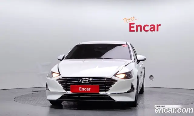 Hyundai Sonata 2019 2.0 автомат (гидро), миниатюра 3