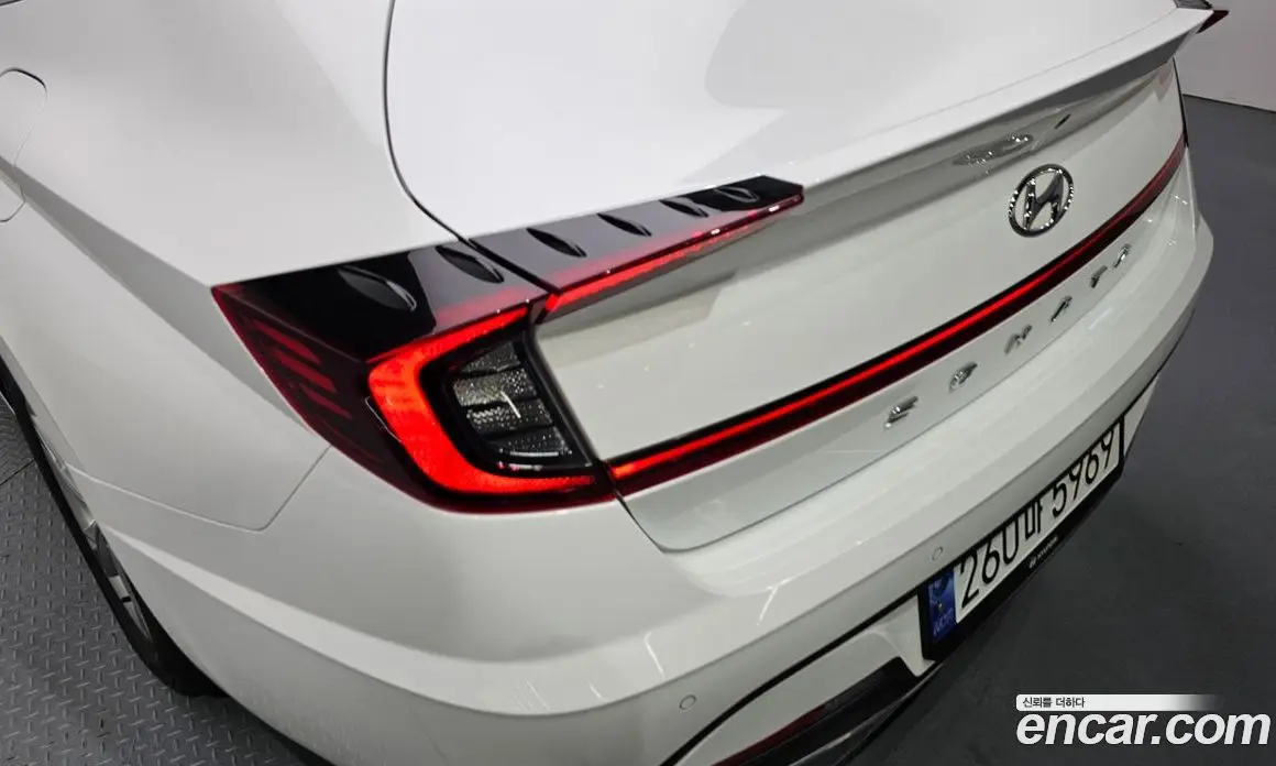 Hyundai Sonata 2019 2.0 автомат (гидро), фото 9