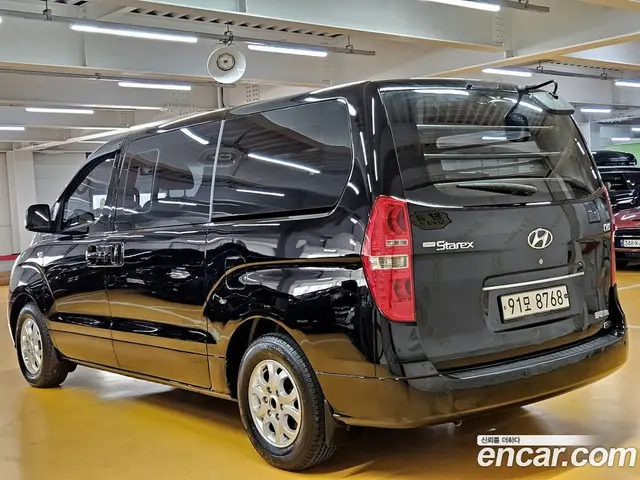 Hyundai Starex 2013 2.5 автомат (гидро), миниатюра 5