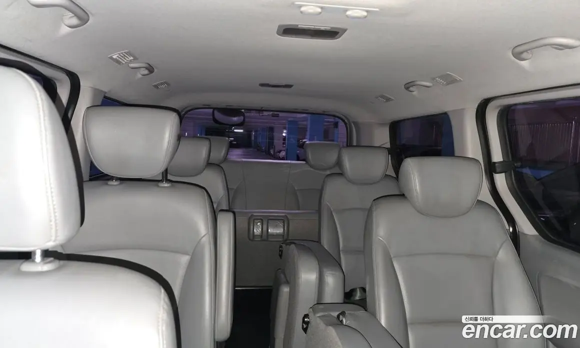Hyundai Starex 2015 2.5 автомат (гидро), фото 11 Hyundai Starex 2015 2.5 автомат (гидро), фото 11