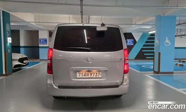 Hyundai Starex 2015 2.5 автомат (гидро), миниатюра 3 Hyundai Starex 2015 2.5 автомат (гидро), миниатюра 3
