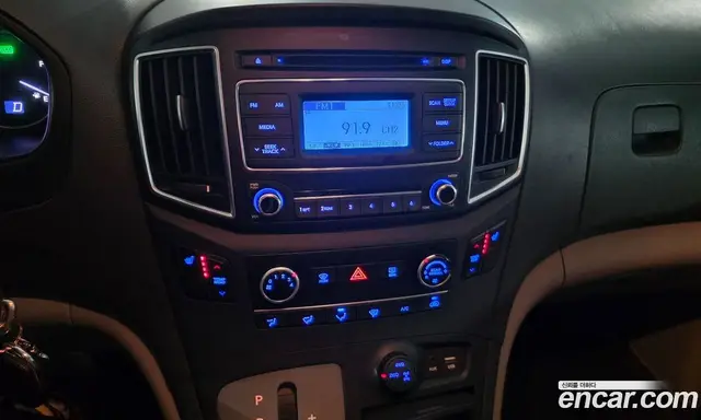 Hyundai Starex 2015 2.5 автомат (гидро), миниатюра 5 Hyundai Starex 2015 2.5 автомат (гидро), миниатюра 5