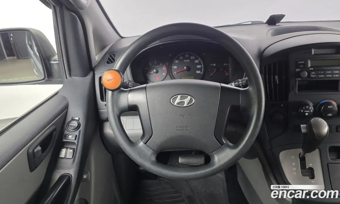 Hyundai Starex 2015 2.5 автомат (гидро), фото 13