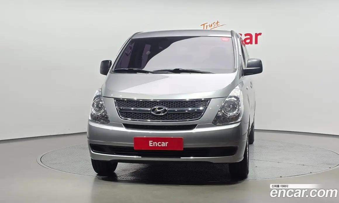 Hyundai Starex 2015 2.5 автомат (гидро), фото 3