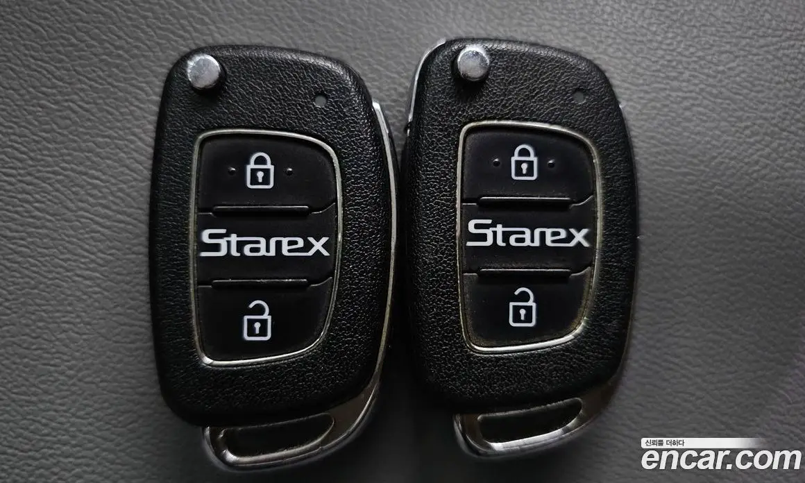 Hyundai Starex 2017 2.5 автомат (гидро), фото 19