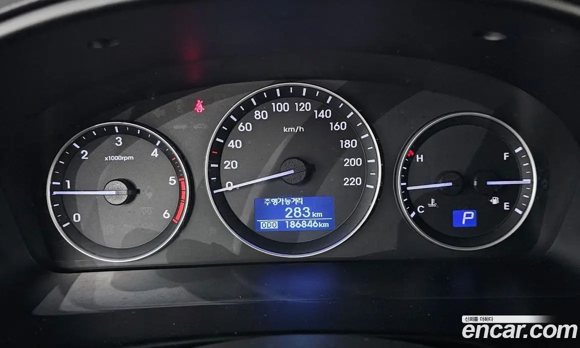 Hyundai Starex 2017 2.5 автомат (гидро), фото 8