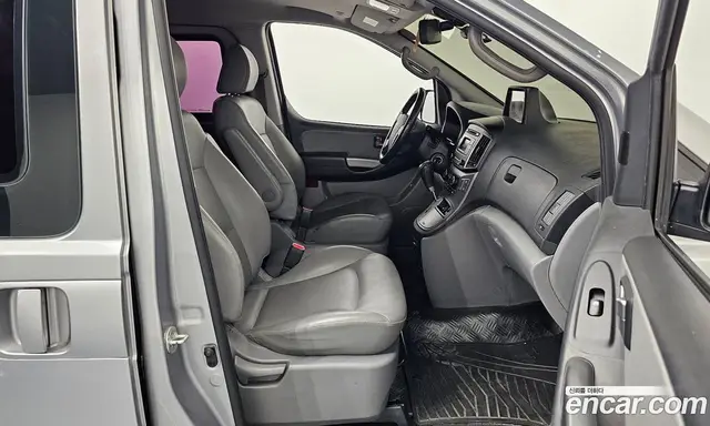 Hyundai Starex 2017 2.5 автомат (гидро), миниатюра 10