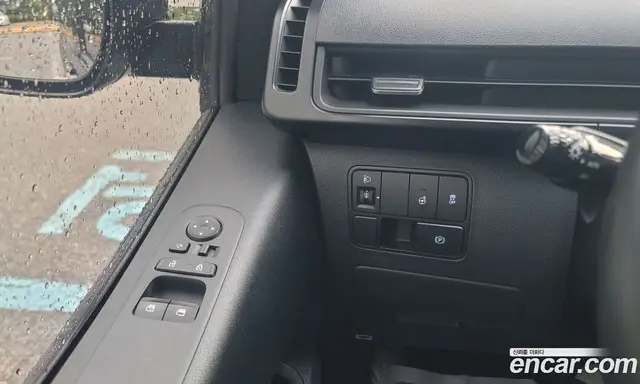 Hyundai Staria 2021 3.5 автомат (гидро), миниатюра 11