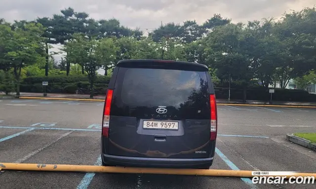 Hyundai Staria 2021 3.5 автомат (гидро), миниатюра 4