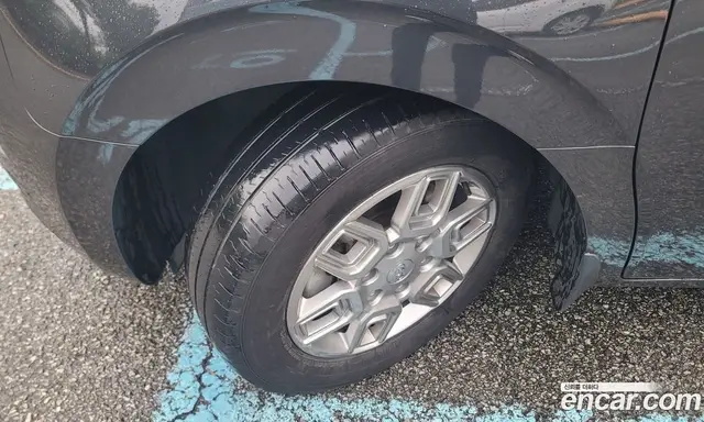 Hyundai Staria 2021 3.5 автомат (гидро), миниатюра 5