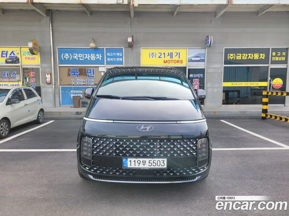 Hyundai Staria 2021 2.2 автомат (гидро), фото 1 Hyundai Staria 2021 2.2 автомат (гидро), фото 1