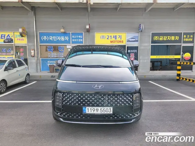 Hyundai Staria, 2021, 80 894 км