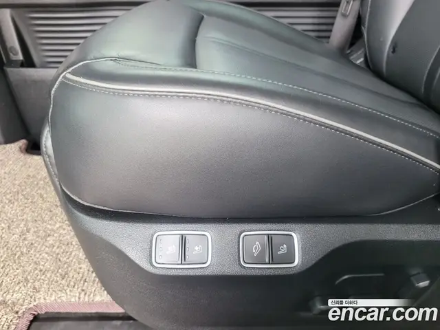 Hyundai Staria 2021 2.2 автомат (гидро), миниатюра 10 Hyundai Staria 2021 2.2 автомат (гидро), миниатюра 10
