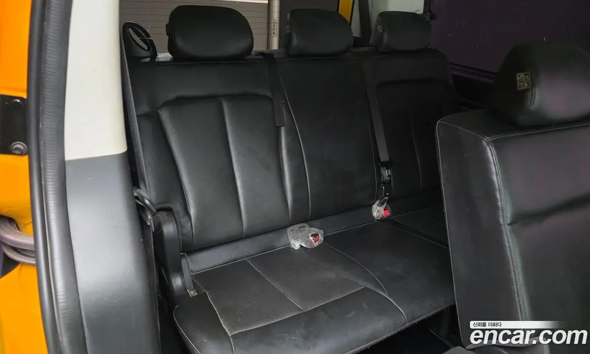 Hyundai Staria 2021 3.5 автомат (гидро), фото 13