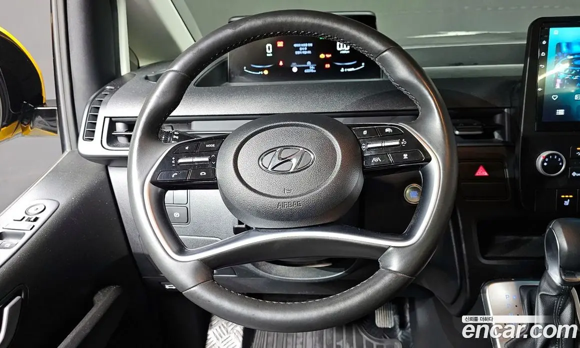 Hyundai Staria 2023 2.2 автомат (гидро), фото 18 Hyundai Staria 2023 2.2 автомат (гидро), фото 18