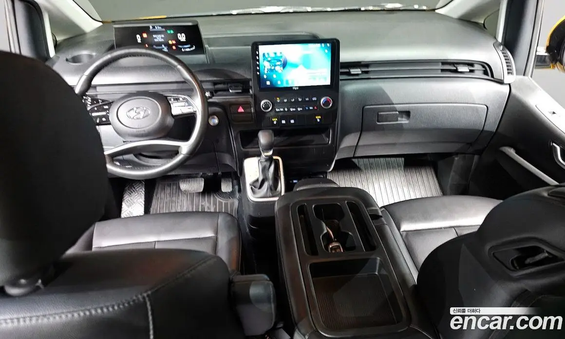 Hyundai Staria 2023 2.2 автомат (гидро), фото 10 Hyundai Staria 2023 2.2 автомат (гидро), фото 10
